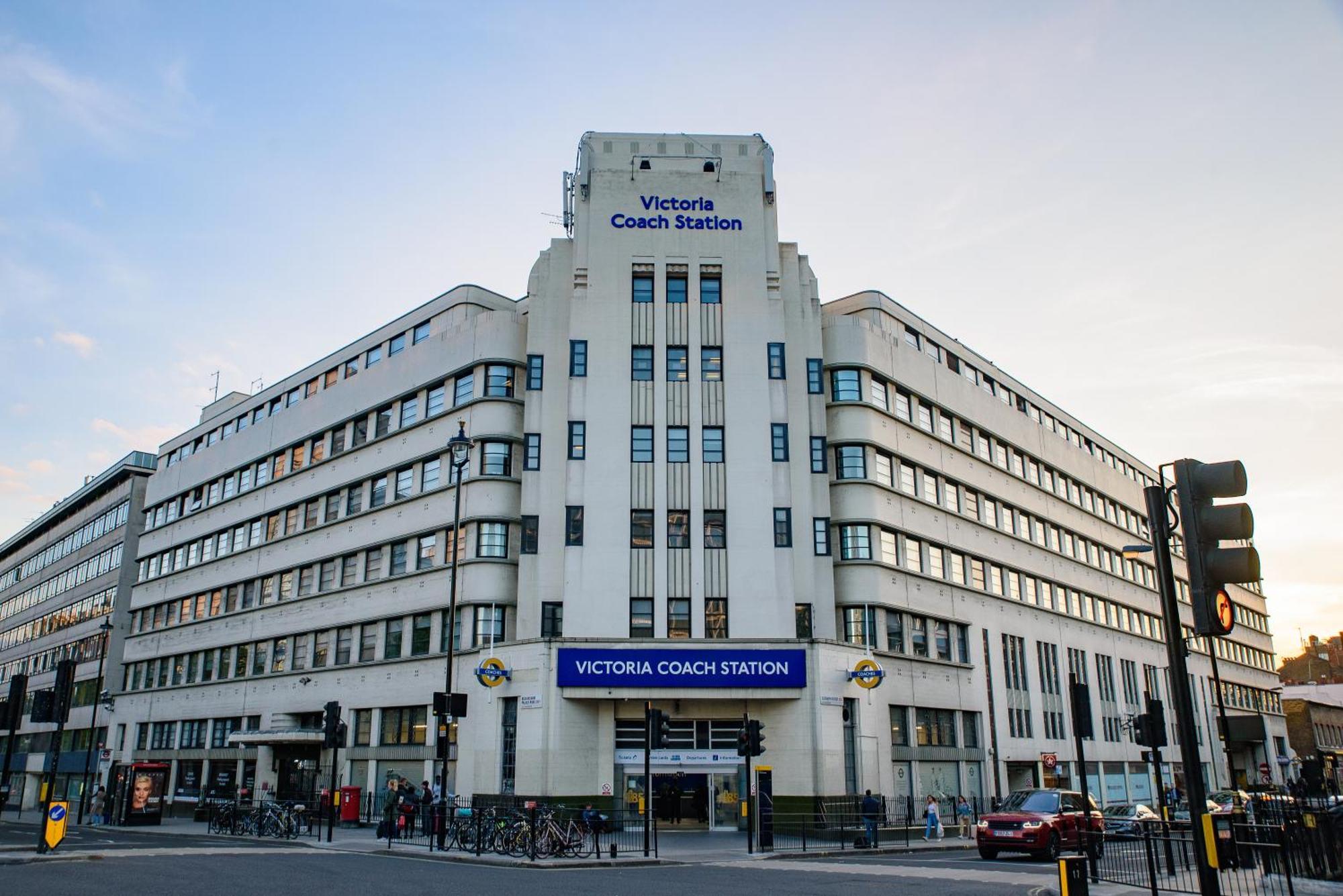 Jubilee Hotel Victoria London Exterior photo